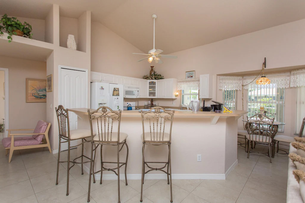 KITCHEN AREA VIEW